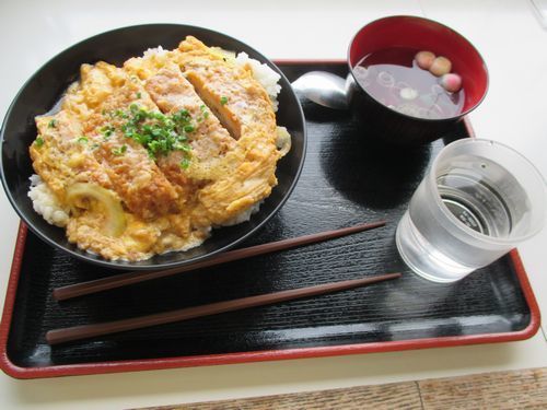 くぎのかつ丼.jpg