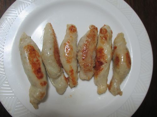 鶏皮ぎょうざ焼いたとこ.jpg