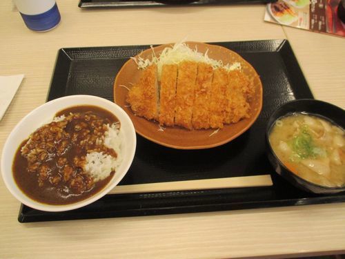 かつやちょいがけカレー.jpg